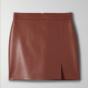 Aritzia Tempest Skirt